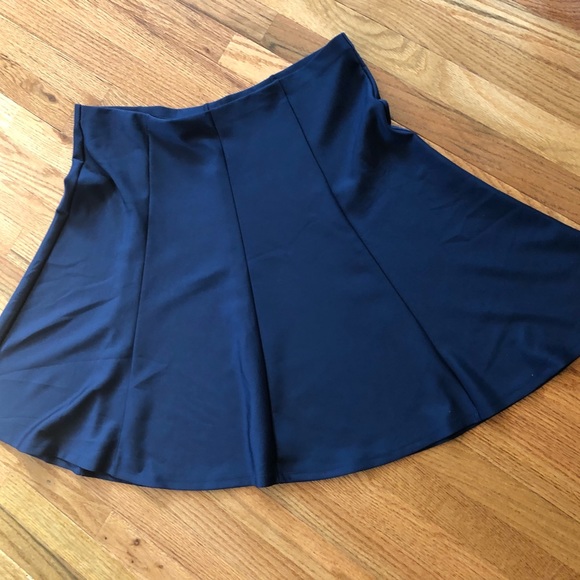Beautiful blue flair skirt - Picture 1 of 3